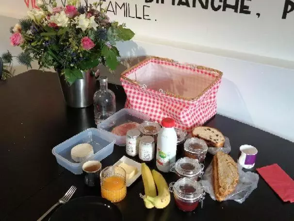 Aamiaismajoitus (B&B) Barotel   Bed & Dinner