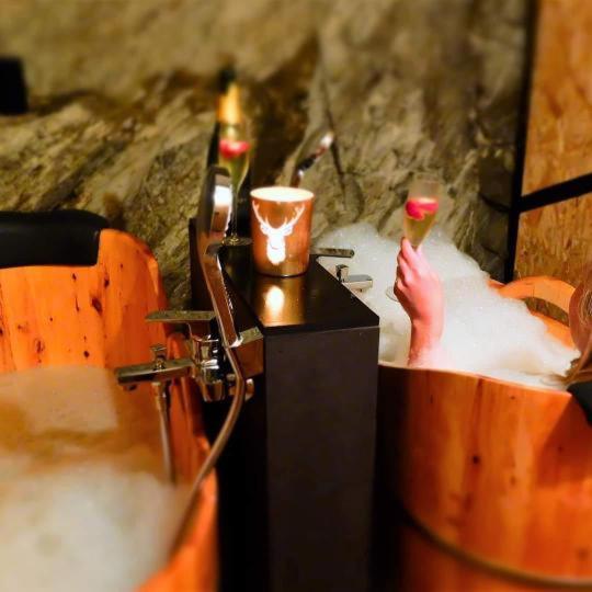 ベッドアンドブレックファースト Barotel Bed & Dinner