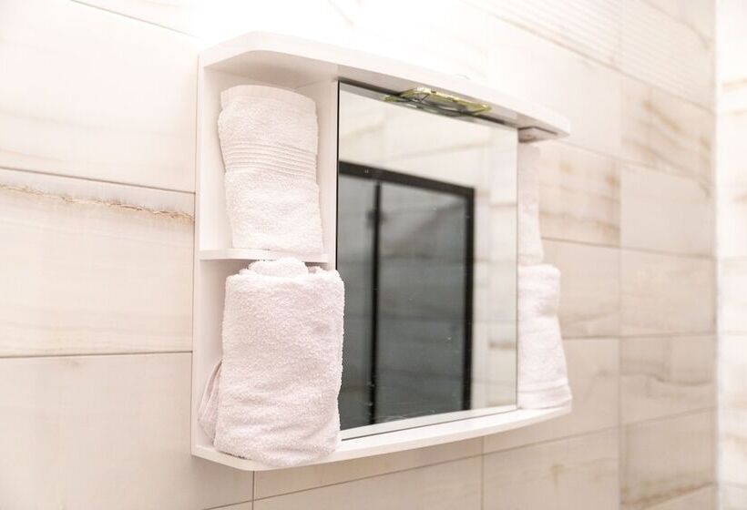 تختخواب و صبحانه Park