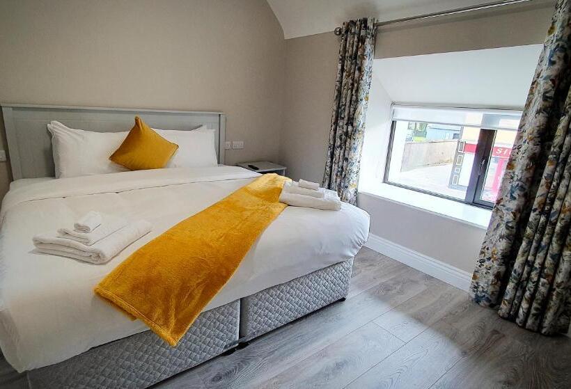 Bed and Breakfast The Leitrim Inn And Blueway Lodge