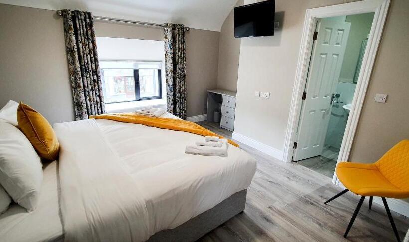 Bed and Breakfast The Leitrim Inn And Blueway Lodge