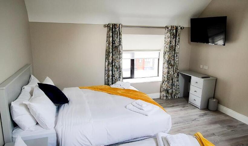 Bed and Breakfast The Leitrim Inn And Blueway Lodge