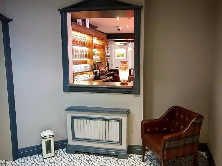 ベッドアンドブレックファースト The Leitrim Inn And Blueway Lodge