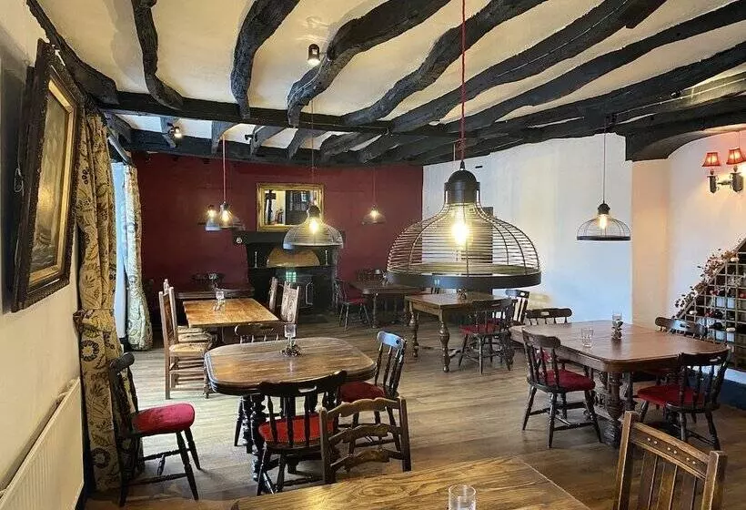 Aamiaismajoitus (B&B) The Tree Inn