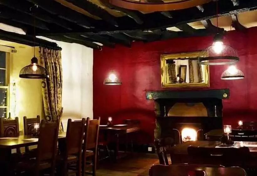 Aamiaismajoitus (B&B) The Tree Inn