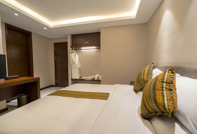 Yunman Hotel Shangrila