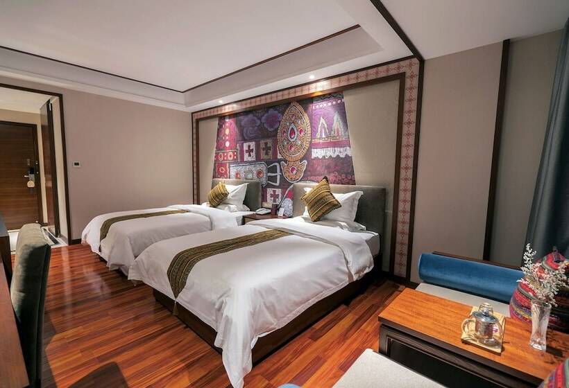 Yunman Hotel Shangrila