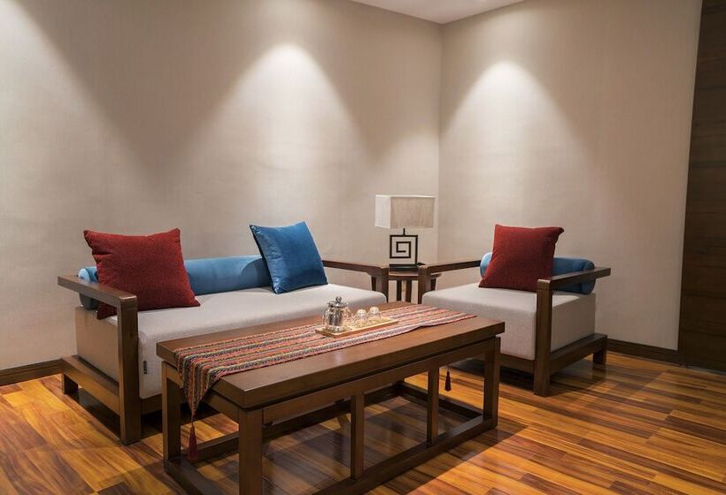 Yunman Hotel Shangrila