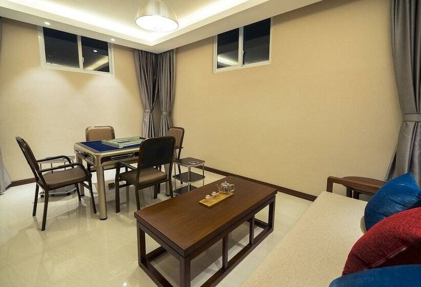 Yunman Hotel Shangrila