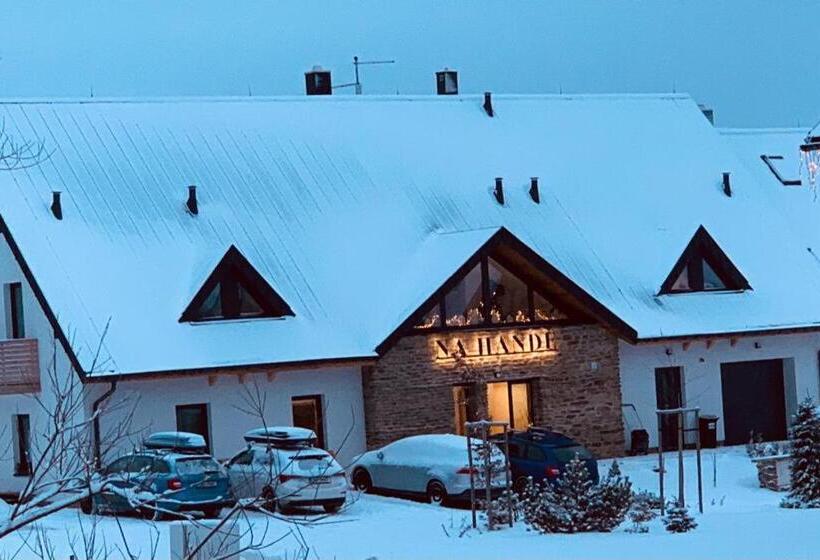 Apartmány Na Handě