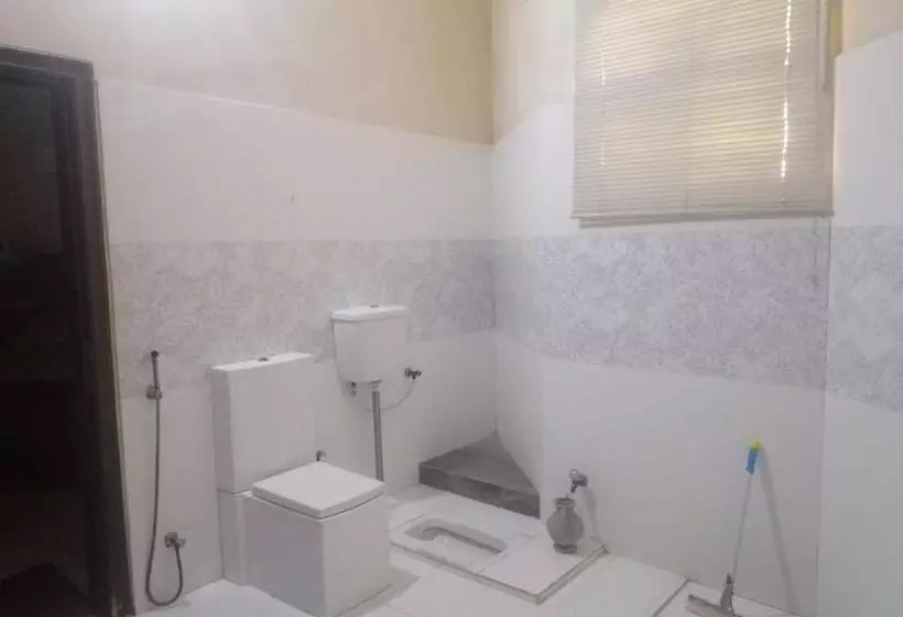 تختخواب و صبحانه State Residency