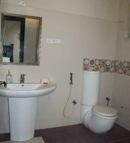 تختخواب و صبحانه State Residency