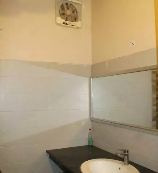 تختخواب و صبحانه State Residency