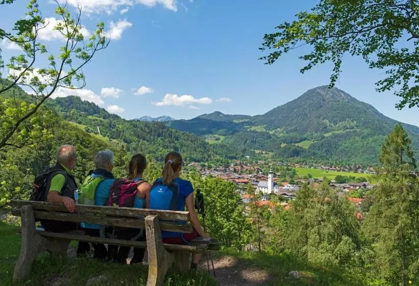 Hotelli Gästehaus Schreyer