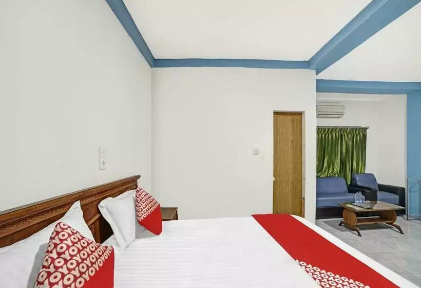 Hotelli Oyo 90487 Wisma Kuta Karang Baru