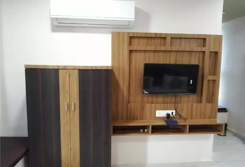 Hotelli Shiv Inn Vadodara