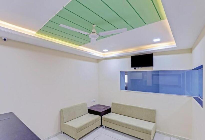 هتل Shiv Inn Vadodara