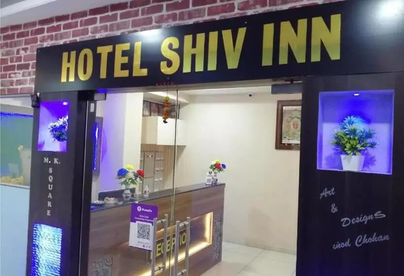 Hotelli Shiv Inn Vadodara