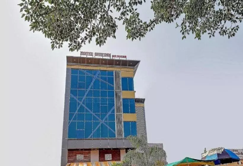 Hotelli Shiv Inn Vadodara