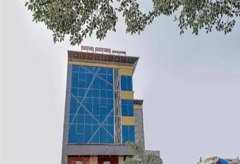 Hotelli Shiv Inn Vadodara