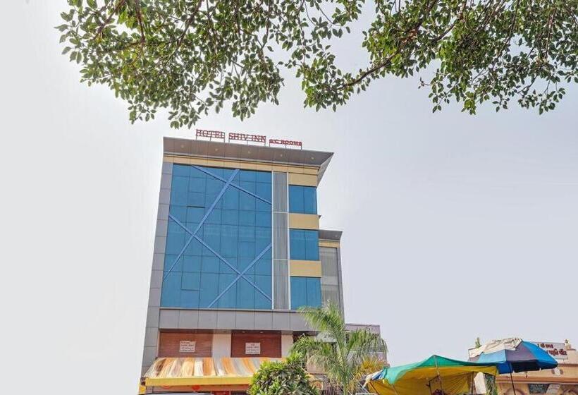 هتل Shiv Inn Vadodara