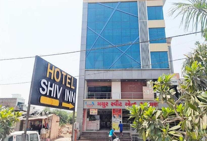 هتل Shiv Inn Vadodara
