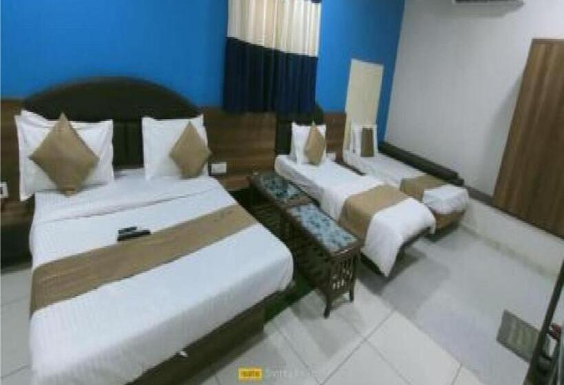 هتل Shiv Inn Vadodara
