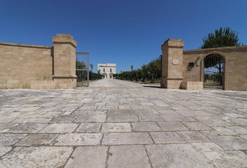 פנסיון Triple Comfort Pink Grapefruit