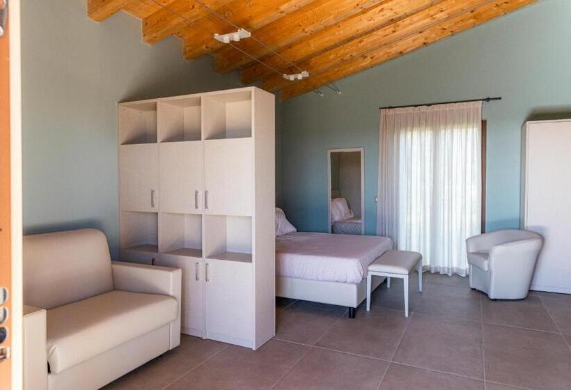 리조트 Antico Borgo Molino 7cento Vicino Ai Giardini Di Ninfa