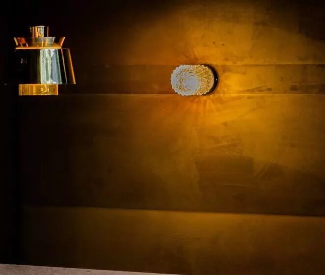 Yalo Urban Boutique Hotel Gent