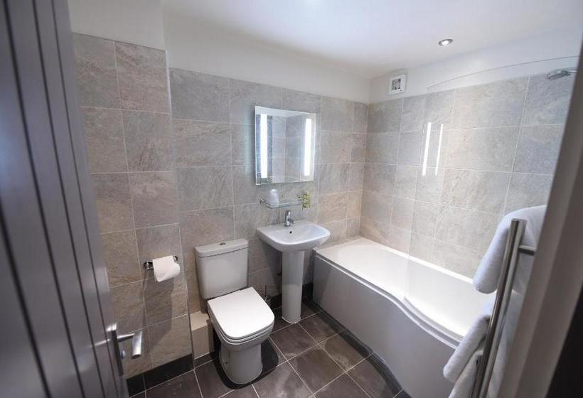 فندق صغير The Kings Arms