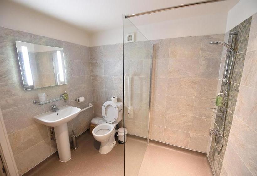 فندق صغير The Kings Arms