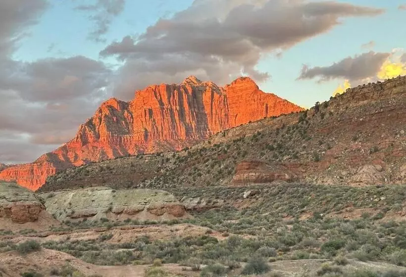 Aamiaismajoitus (B&B) Tyler Inn At Zion