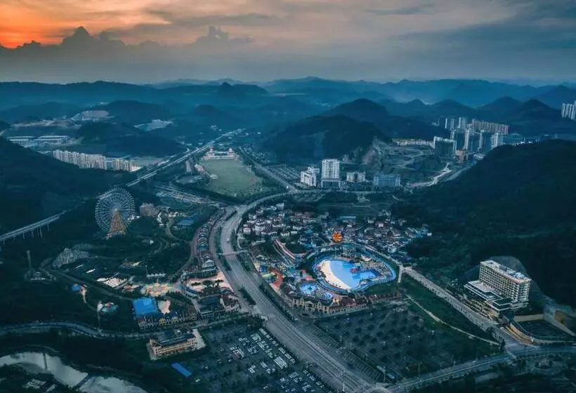 Hotelli Holiday Inn Tongren Wanshan, An Ihg