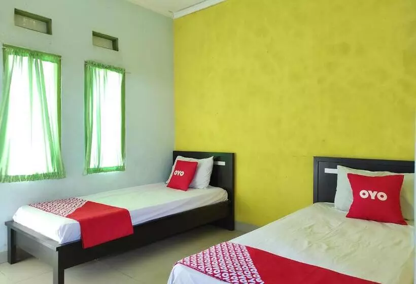 Hotelli Oyo 90333 Wisma Tenang Jaya Syariah