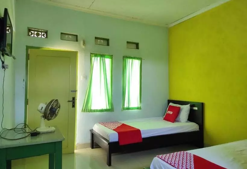Hotelli Oyo 90333 Wisma Tenang Jaya Syariah