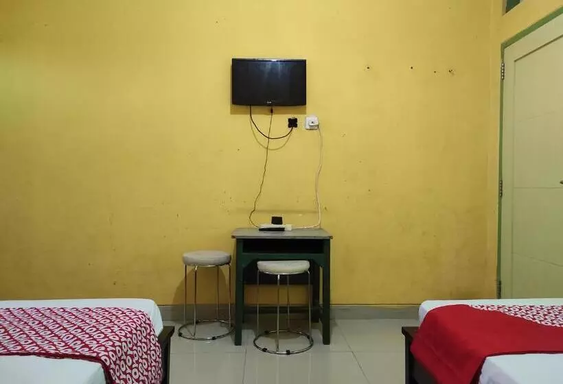 Hotelli Oyo 90333 Wisma Tenang Jaya Syariah