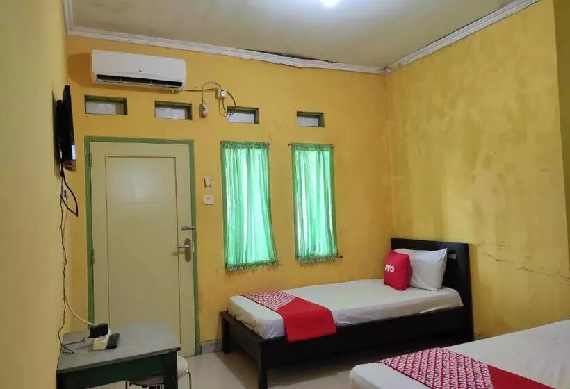Hotelli Oyo 90333 Wisma Tenang Jaya Syariah