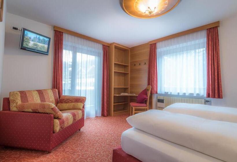 민박 Garni La Vara