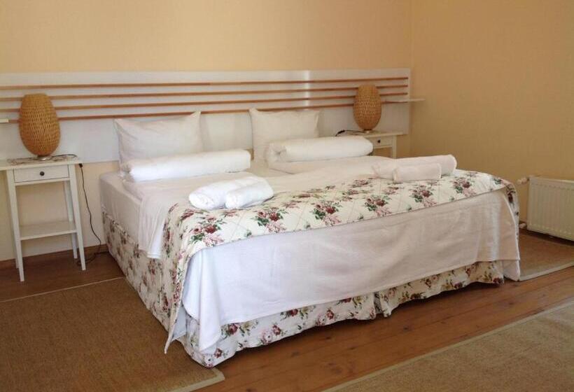 בית מלון כפרי Camlihemsin Tasmektep