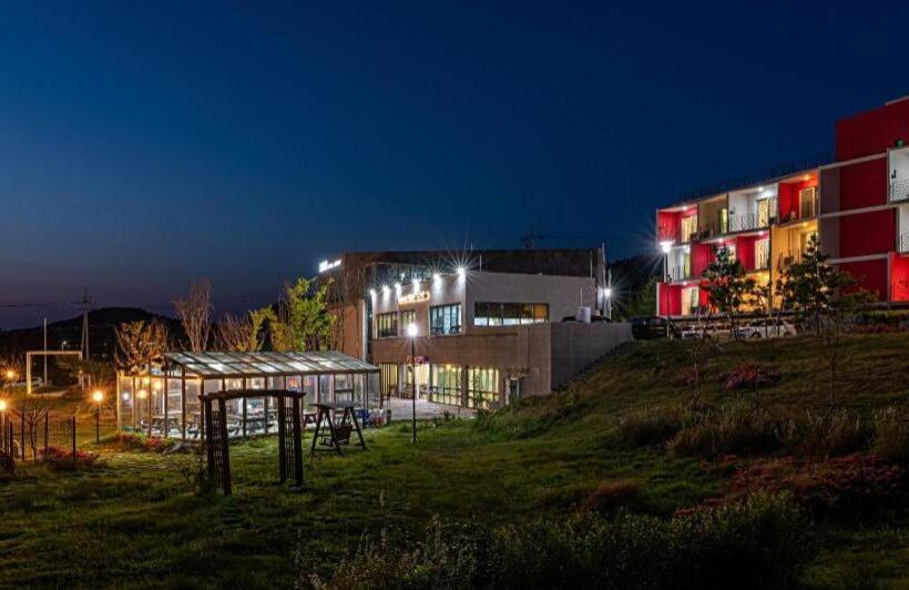 Lumia Hotel & Resort