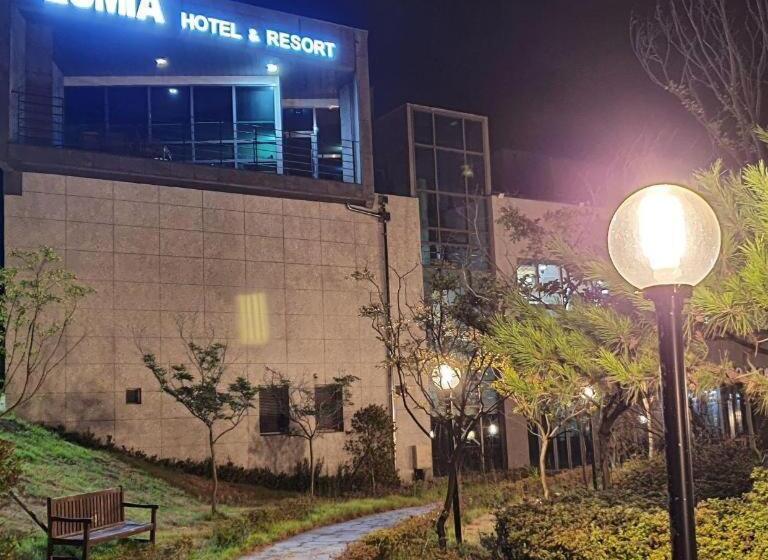 Lumia Hotel & Resort