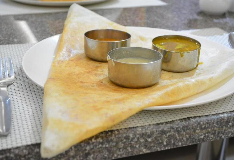 Hotel Star Msr Residency