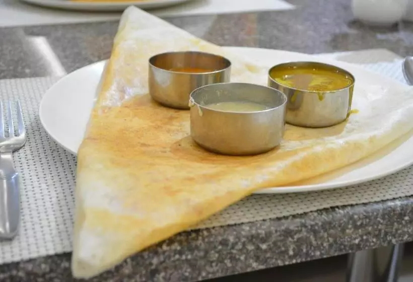 Hotelli Star Msr Residency