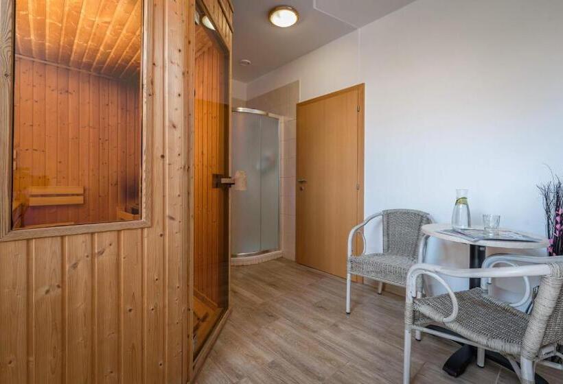 ペンション Moment   Bistro & Ubytovanie