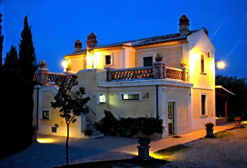 בית מלון כפרי Agriturismo Casacchella