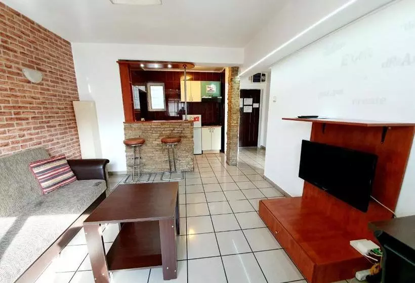 هتل Alia Accommodation Bucharest