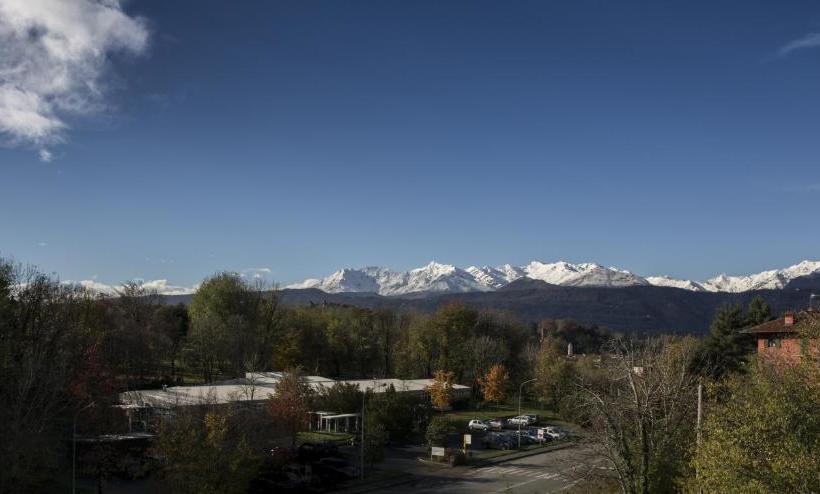 ホテル Best Western Ivrea Crystal Palace