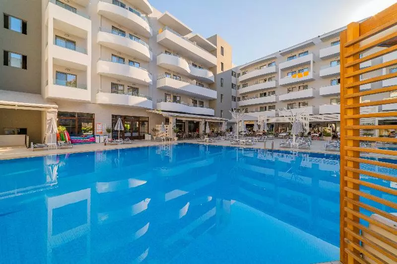 Bio Suites Hotel & Spa