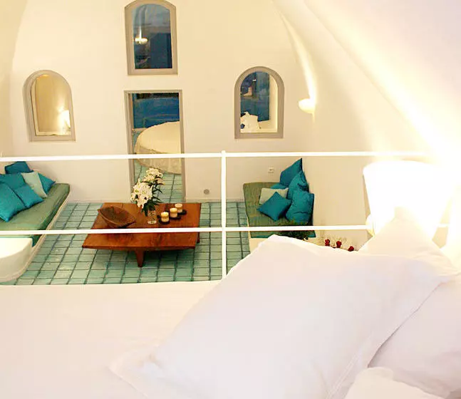 Отель Blue Angel Villa  Angel Villas